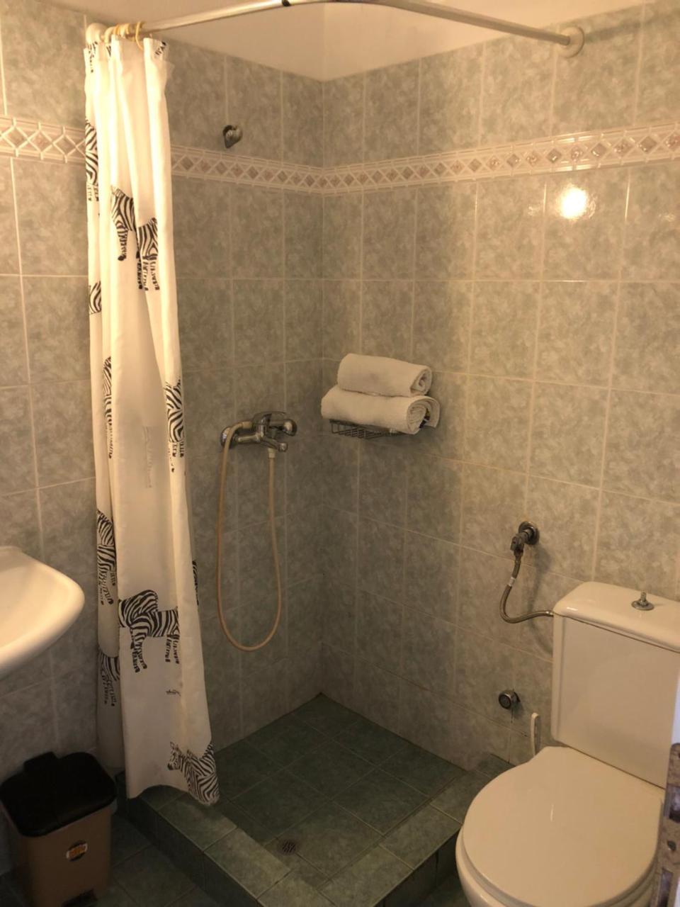 Rooms Lazos Olympiaki Akti Bagian luar foto