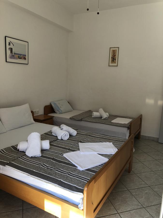 Rooms Lazos Olympiaki Akti Bagian luar foto
